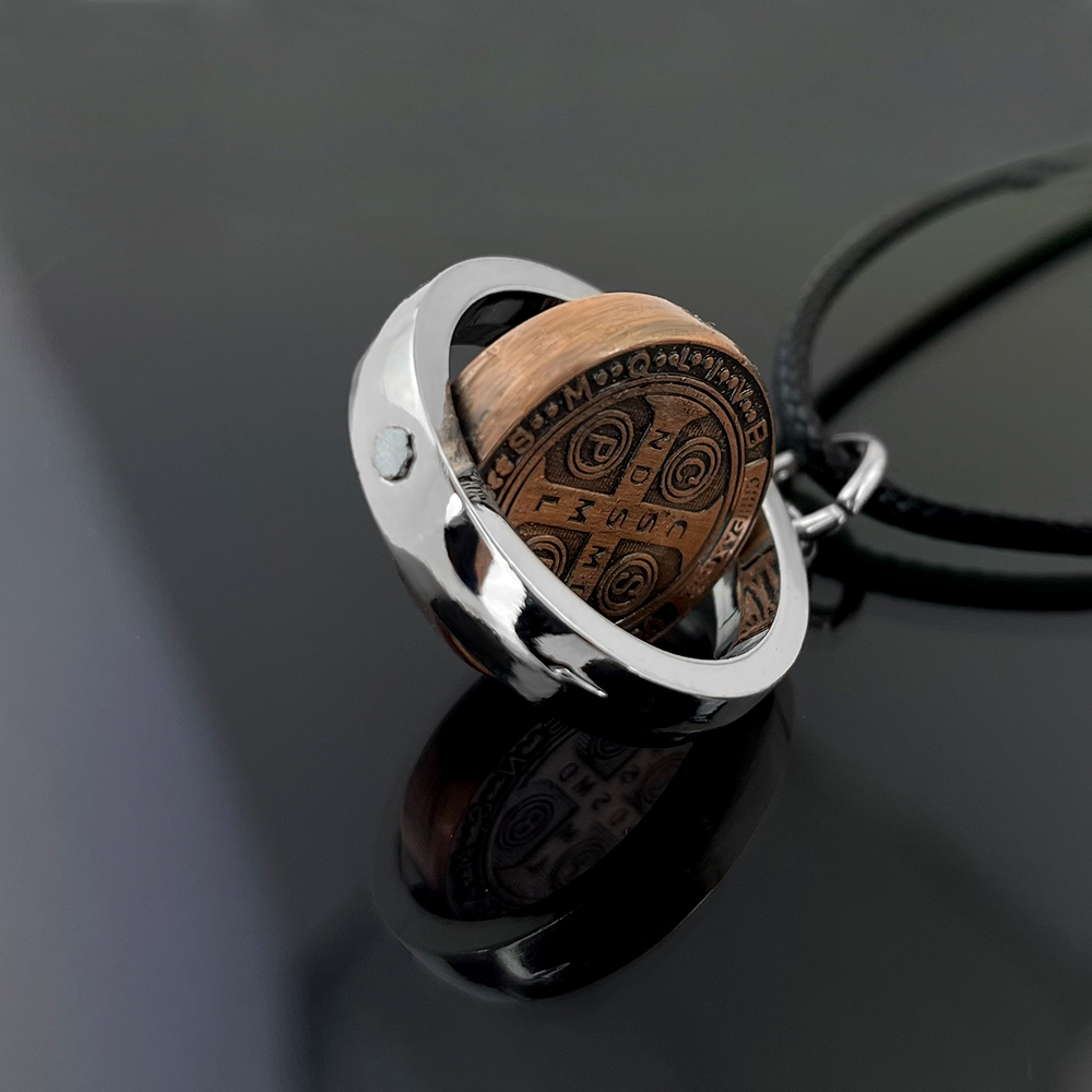 새로운 성 베네딕토 메달 목걸이 가톨릭 보호 십자가 펜 - Jewelry & Watches Sp Z Oo Ul Frezerów 3 리뷰 및 가격