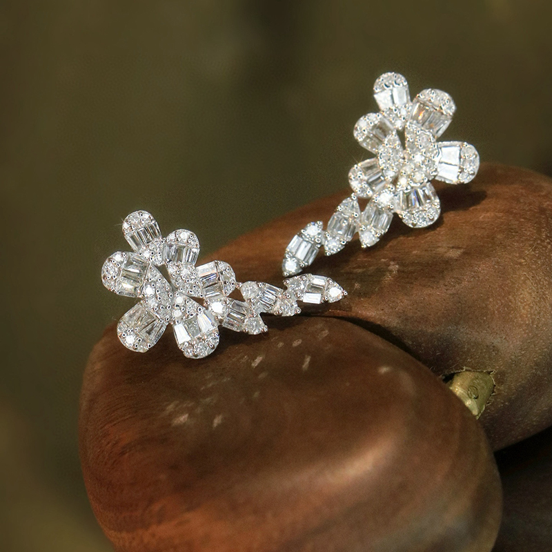 Aazuo 고급 보석 18K 순수 화이트 골드 리얼 다 - Diamond Stud Earrings 리뷰 및 가격