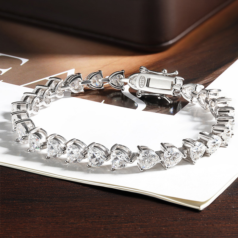 D-컬러 VVS1 하트컷 모이사나이트 테니스 팔찌 GR - Fine Jewelry Watches Women 리뷰 및 가격